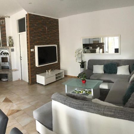 Apartments Ljube Makarska Esterno foto